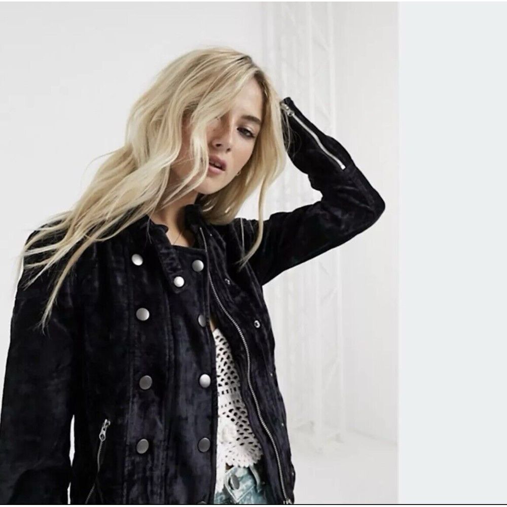 Free People‎ Dusk Till Dawn Velvet Jacket Black Sz Small Moto